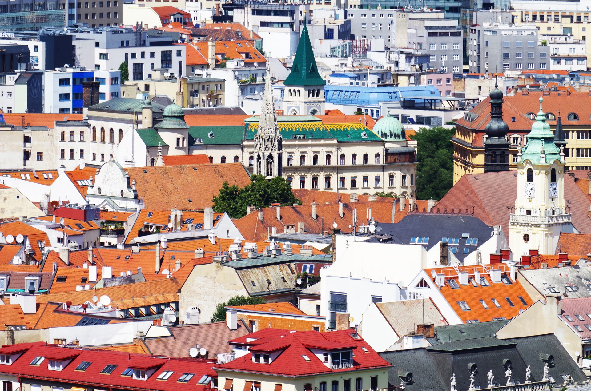 bratislava-1569438_1920