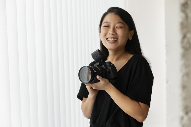 creative-product-photographer-studio_23-2148970252